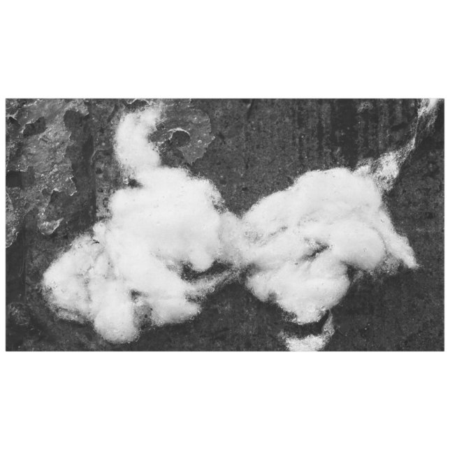 down fluffy tablecloth (Front (Horizontal))