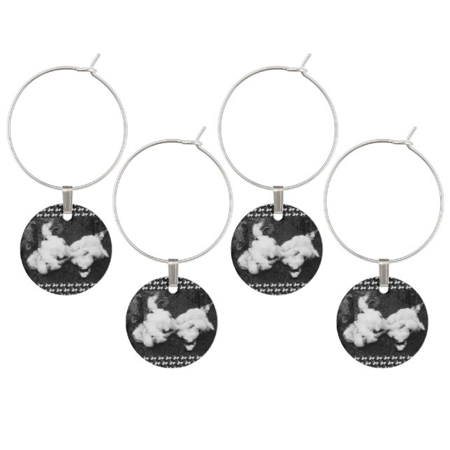 down fluffy wine charm (Staggered)
