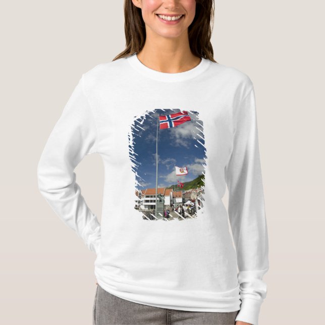 Downtown historic port area of Bergen wth flags T-Shirt (Front)