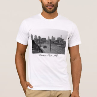 Downtown Kansas City Skyline–Black and White Photo T-Shirt