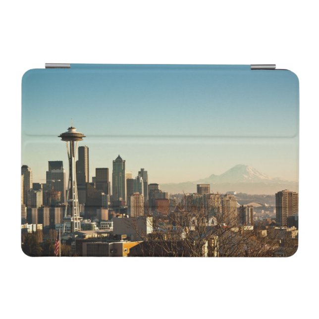 Downtown Seattle skyline and Space Needle iPad Mini Cover (Horizontal)