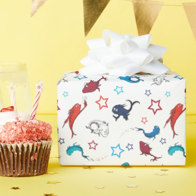 Dr. Seuss | One Fish Two Fish Star Pattern Wrapping Paper (Birthday Party)
