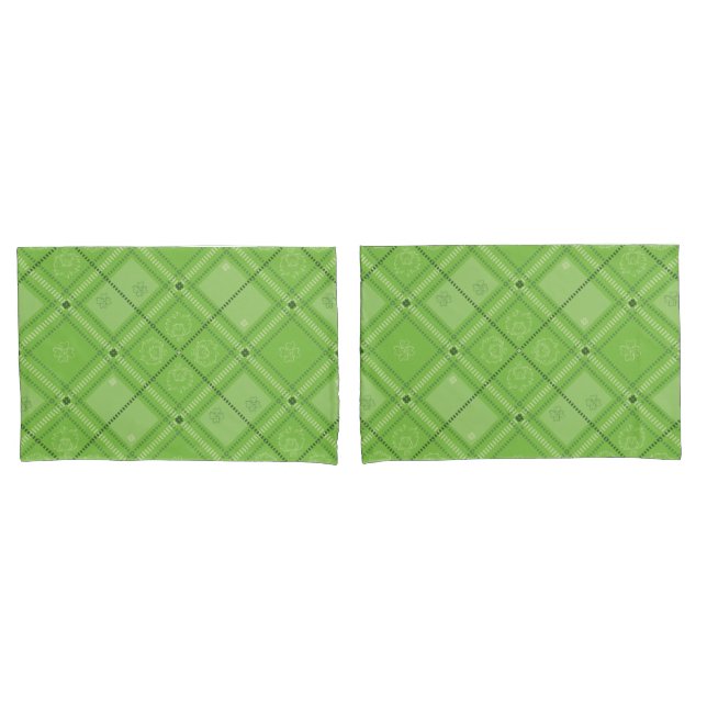 Dr. Seuss | St. Patrick's Day Plaid Pattern Pillow Case (Front-Set)