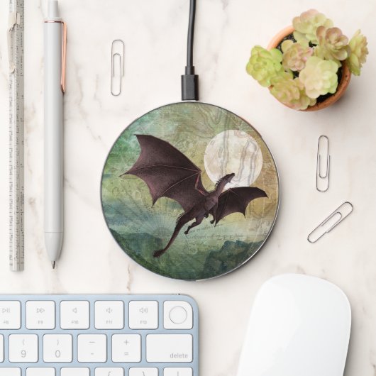 Dragon against Full Moon Wireless Charger (Desk)