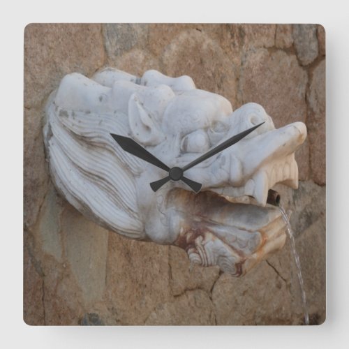 Dragon Fountain Wall Clock