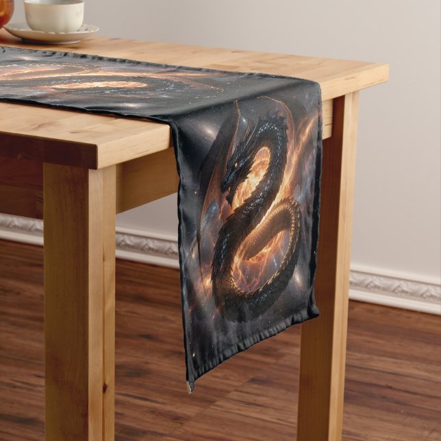 Dragon World – The Realm of Fire and Magic´4 Short Table Runner (In Situ)