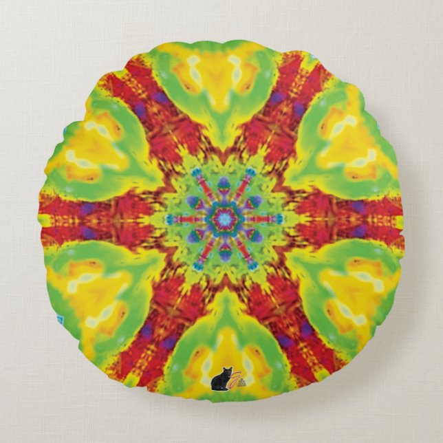 Dragoneye Kaleidoscope  Round Pillow (Front)