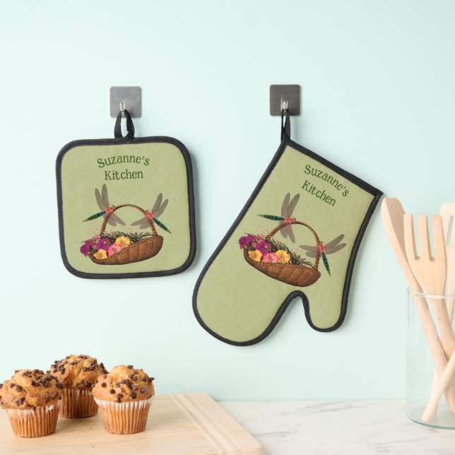 Dragonflies Flower Basket Personalized Oven Mitt & Pot Holder Set (Insitu(Hanging))