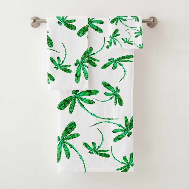 Dragonfly Frenzy Green Bath Towel Set (Insitu)