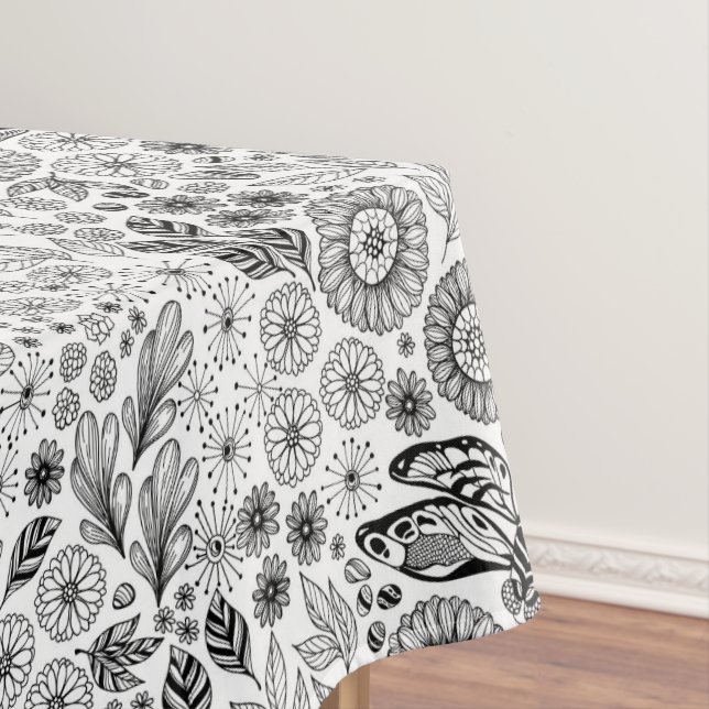 Dragonfly garden tablecloth (In Situ)