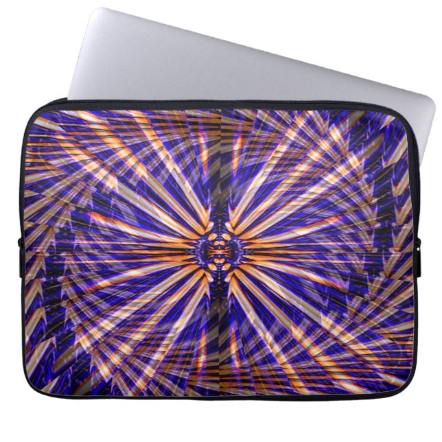 Dragonfly in Flight..... Laptop Sleeve (Front)