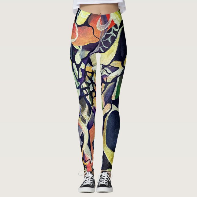 Dramatic Intricate Modern  Abstrat Pattern Leggings (Front)