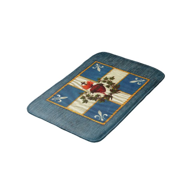 Drapeau Québec antique Carillon Sacré-Cœur Bath Mat (Angled)