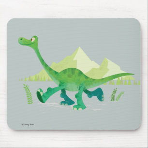 Drawing of Arlo Walking Mouse Pad