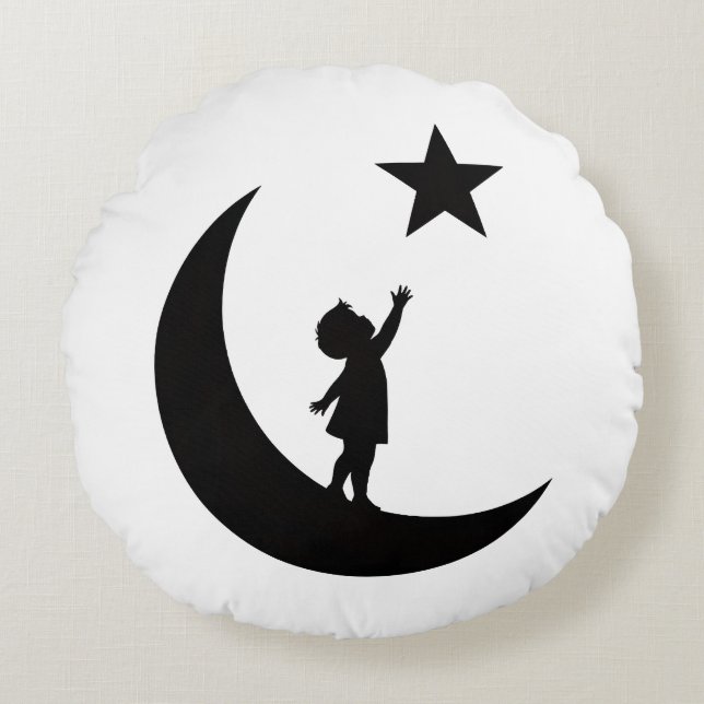 Dream Chaser Cute Minimalist Moon and Star Design Round Pillow (Front)