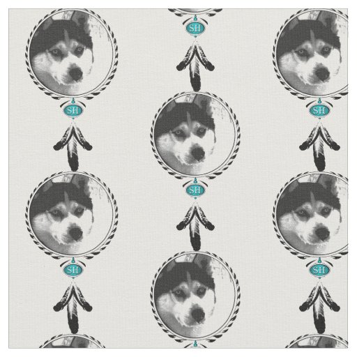 Dreamcatcher Husky Medaillon with eagle feathers Fabric