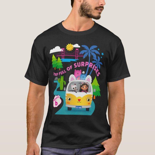 DreamWorks Gabbys Dollhousehe Movie Full of Surpri T-Shirt (Front)