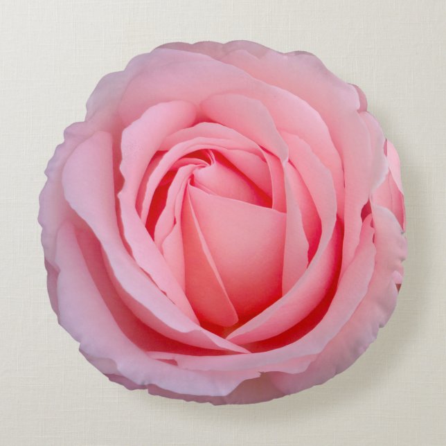 Dreamy Rose Round Throw Pillow (Front)