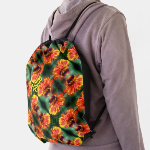 Dreamy Zinnia Flower Pattern Personalized Drawstring Bag