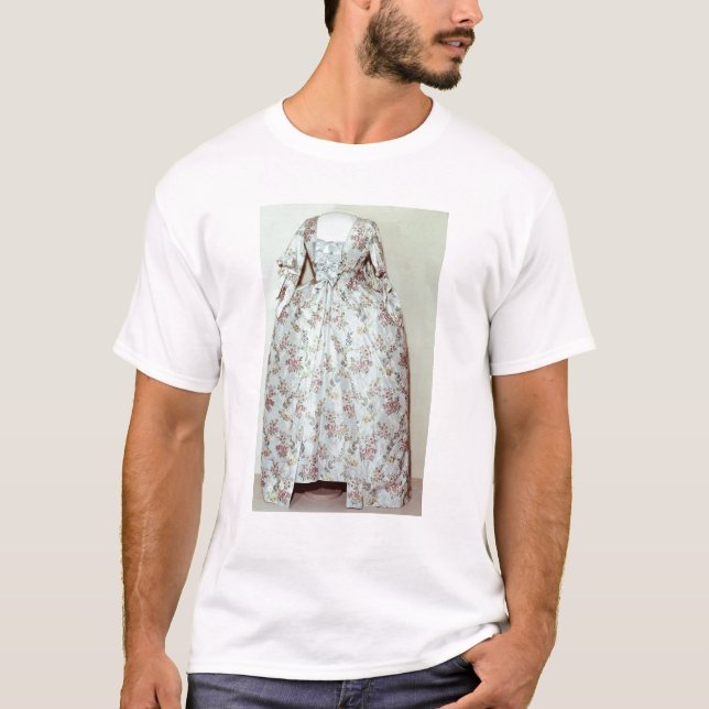 Dress belonging to the wife of Carl Linnaeus T-Shirt (Front)