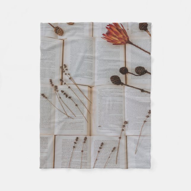 Dried flowers on books fleece blanket (Front)