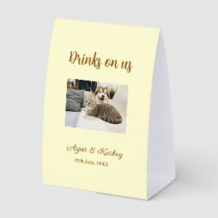 Drinks on us open bar pet photo wedding couple dat paper table tent