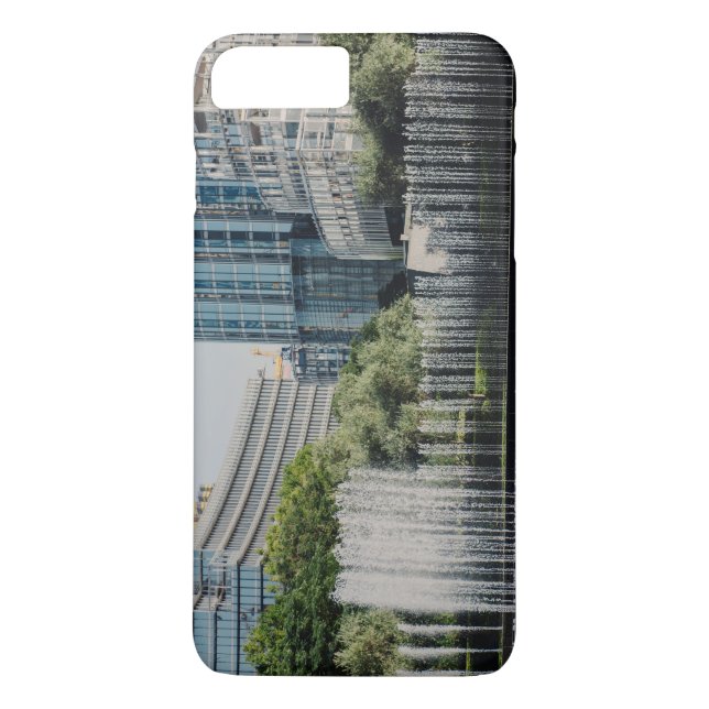 Dubai Mall fountain Case-Mate iPhone Case (Back)