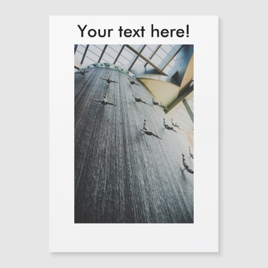 Dubai Mall water statues (Front)