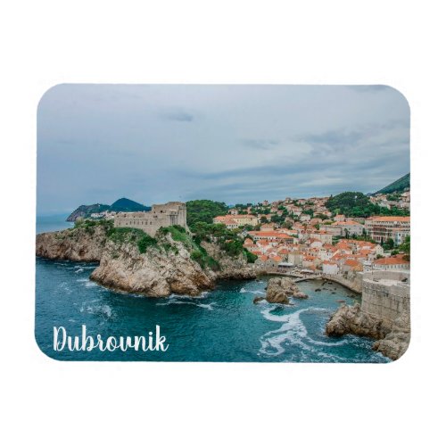 Dubrovnik harbor and city center magnet