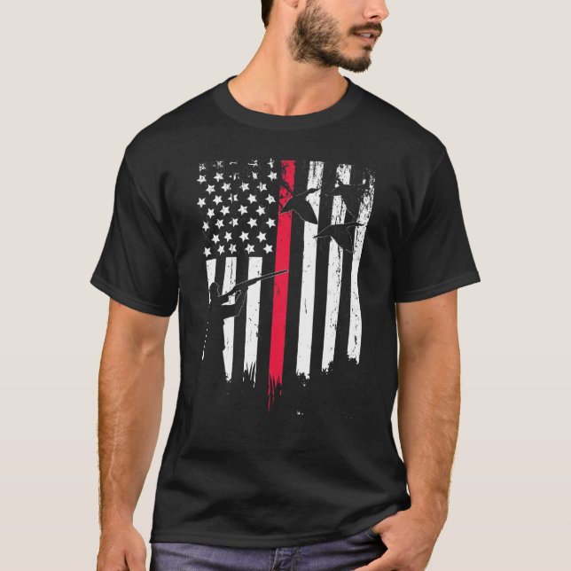 Duck Hunting Distressed Patriotic American Flag  H T-Shirt (Front)