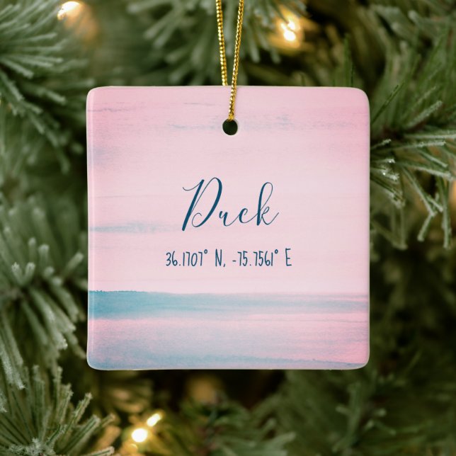 Duck, NC The Outer Banks Personalized Ornament (Tree)