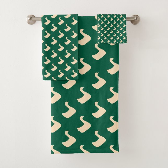Ducky Duck Diagonal Dk Green     Bath Towel Set (Insitu)