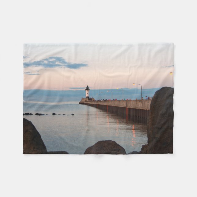 Duluth Harbor North Pier Light fleece blanket (Front (Horizontal))