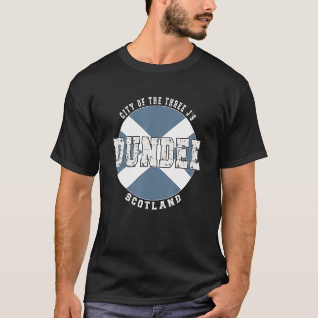 Dundee Scotland  Vintage Scottish flag T-Shirt (Front)