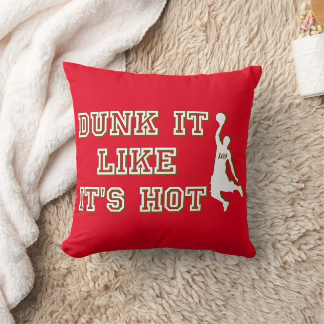 DUNK IT LIKE IT'S HOT funny basketball             Throw Pillow (Blanket)