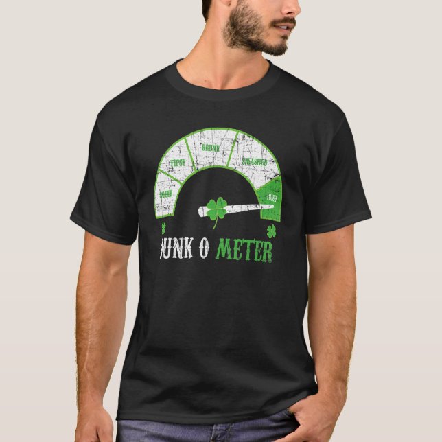 Dunk O Meter Irish Beer Drinking Alcohol Drinker T-Shirt (Front)