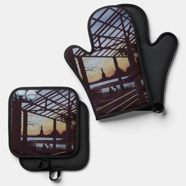Dusk at Freedom's Birthplace, Ellis Island Oven Mitt & Pot Holder Set (Front/Back)