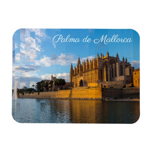 Dusk on the Cathedral of Palma de Mallorca Magnet