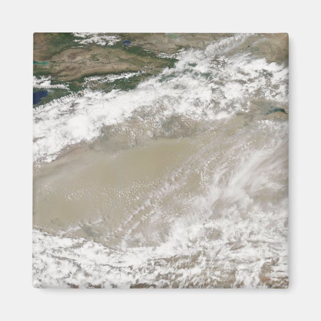 Dust and clouds hovered over the Taklimakan Des Magnet (Front)