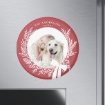 Dusty Red & White Simple Christmas Wreath Photo  Magnet<br><div class="desc">Holiday photo magnet with a simple Christmas wreath. For more advanced customization of this design,  please click the DESIGN TOOL BUTTON above!</div>