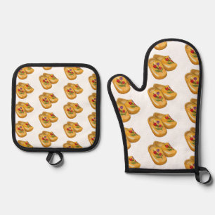Dutch Wooden Shoes with Tulips, Klompen, Holland Oven Mitt & Pot Holder Set