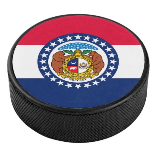 Dynamic Missouri State Flag Graphic on a Hockey Puck