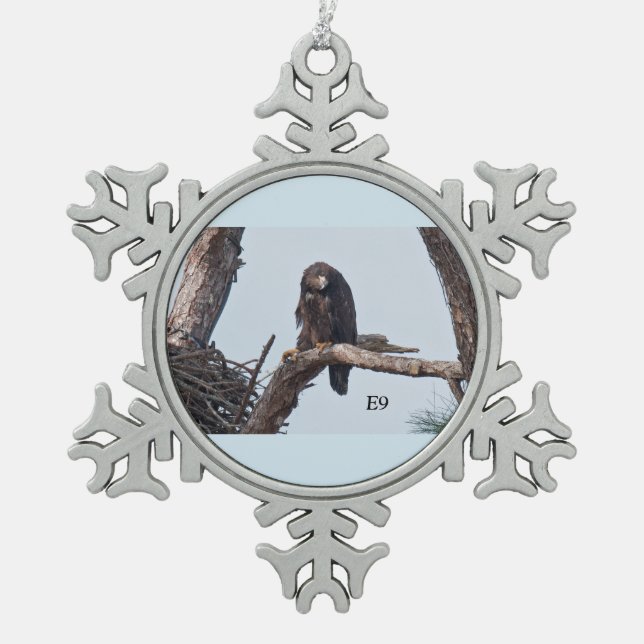 E9 snowflake pewter christmas ornament (Front)