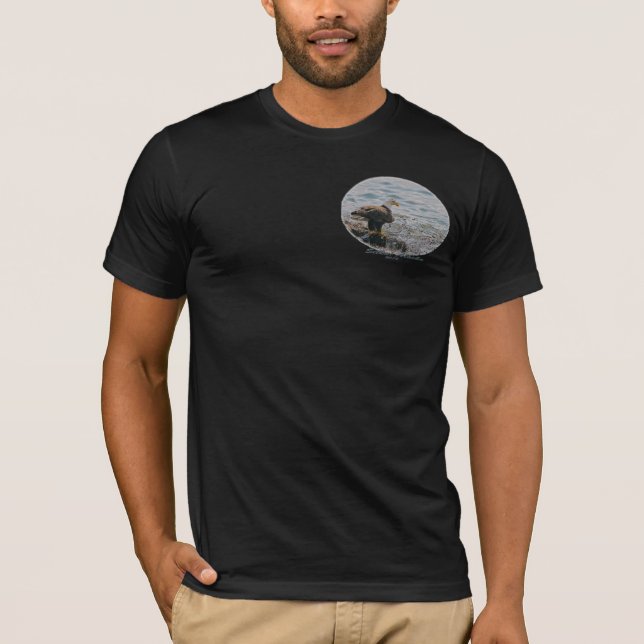 Eagle on the beach T-Shirt (Front)