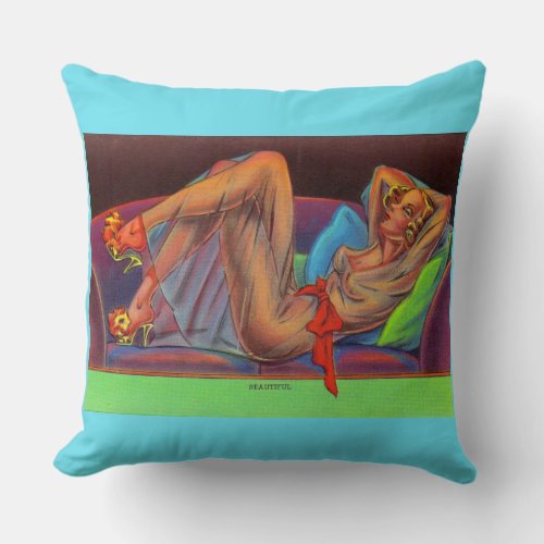 early 1940s Beautiful pin_up girl print Throw Pillow