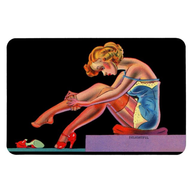 early 1940s Delightful pin-up girl Magnet (Horizontal)