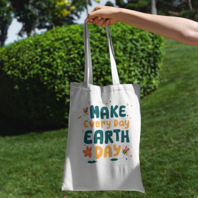 Earth Day Everyday Tote Bag   (Creator Uploaded)