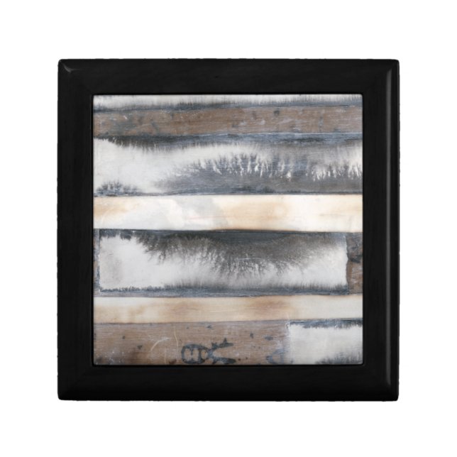 Earth & Smoke I Gift Box (Front)