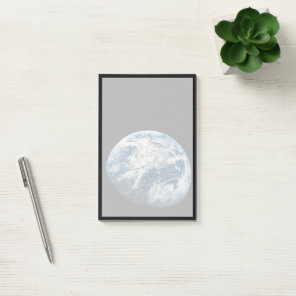 Earth Taken From The Aollo 8 Spacecraft. Post-it Notes