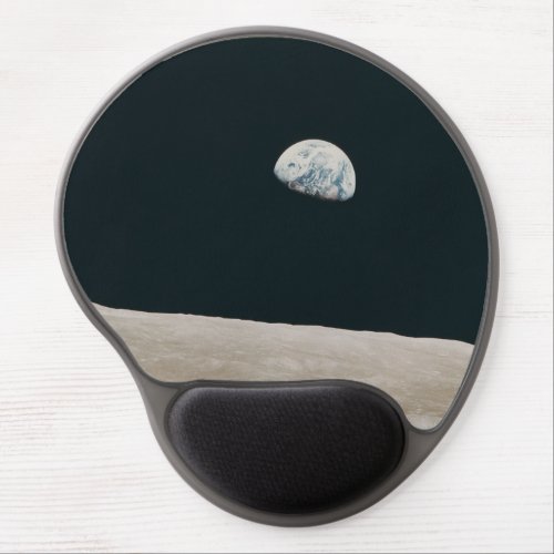 Earthrise A Tranquil View from the Moon Gel Mouse Pad